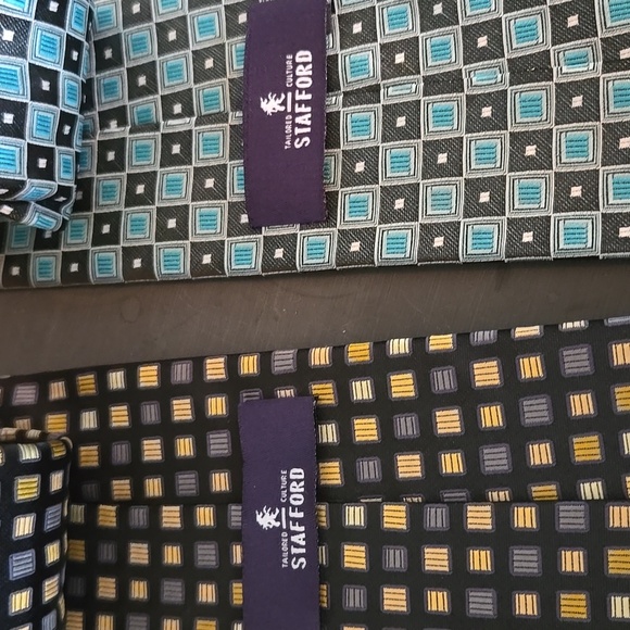 2 - Stafford Geometric Print Ties - Picture 2 of 4